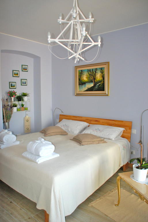 Sotto il Faro B&B - Trieste Esterno foto